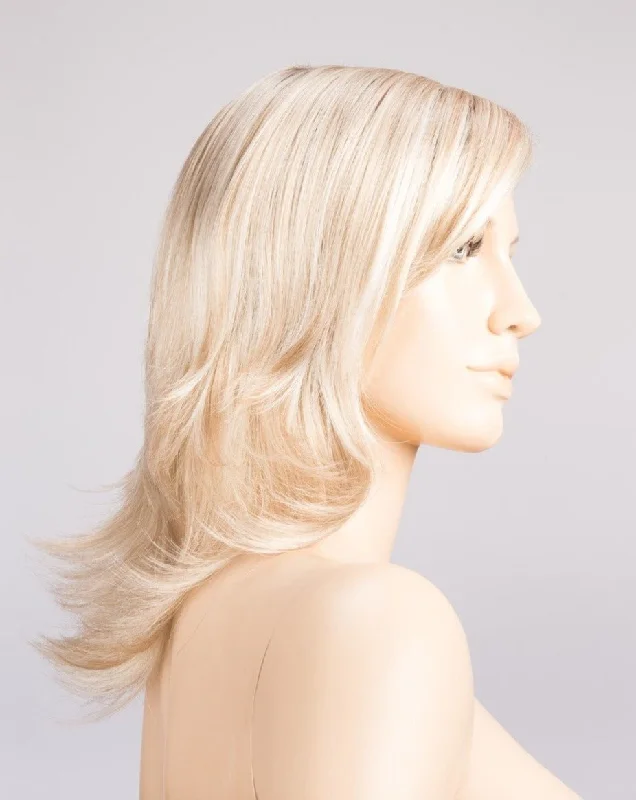 CHAMPAGNE ROOTED | Light Beige Blonde Medium Honey Blonde and Platinum Blonde blend with Dark Roots